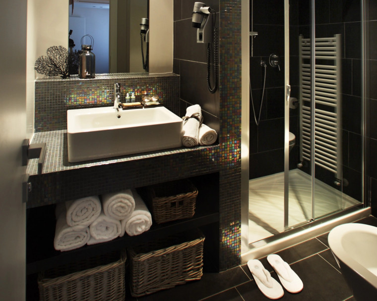 media.Slide-Bagno-01-Hotel-Ines-Cattolica